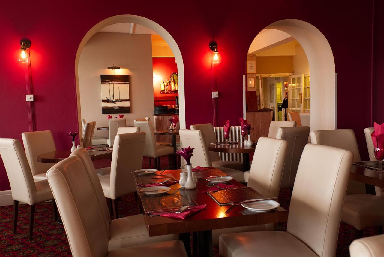 إاكسماوث The Devoncourt Resort المظهر الخارجي الصورة